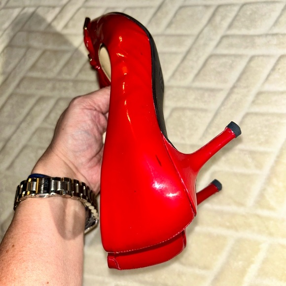 MICHAEL Michael Kors Red Patent Heels - Picture 7 of 15